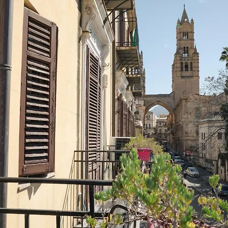B&B Matteo Bonello - Fianco Cattedrale-2